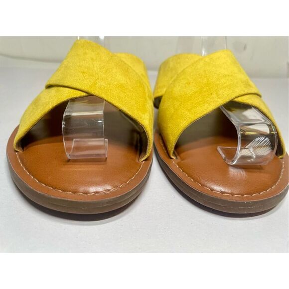 Franco Sarto Mustard Color Suede Flats size 8.5 - Picture 2 of 10